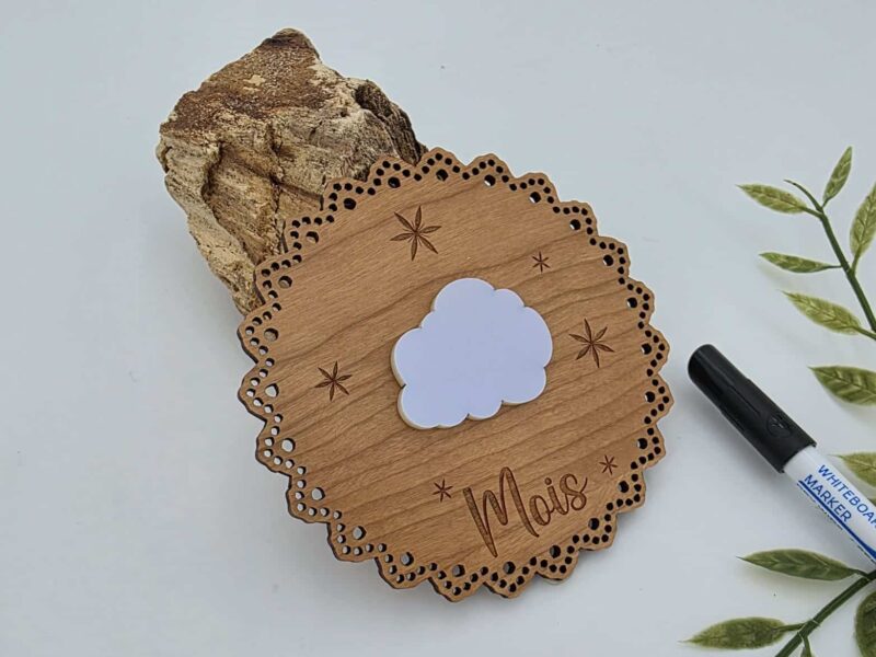 Cartes étapes en bois mois effaçables