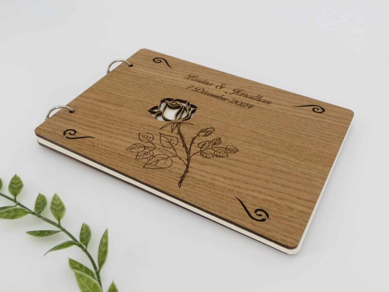Livre d'or en bois Reliure anneaux A5 ~ Rose ajourée