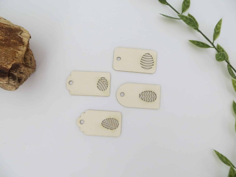 Etiquettes ajourées Pâques