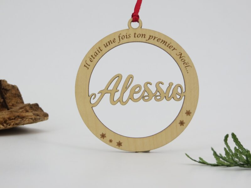 Boule de Noël en bois ~ Cercle et Prénom